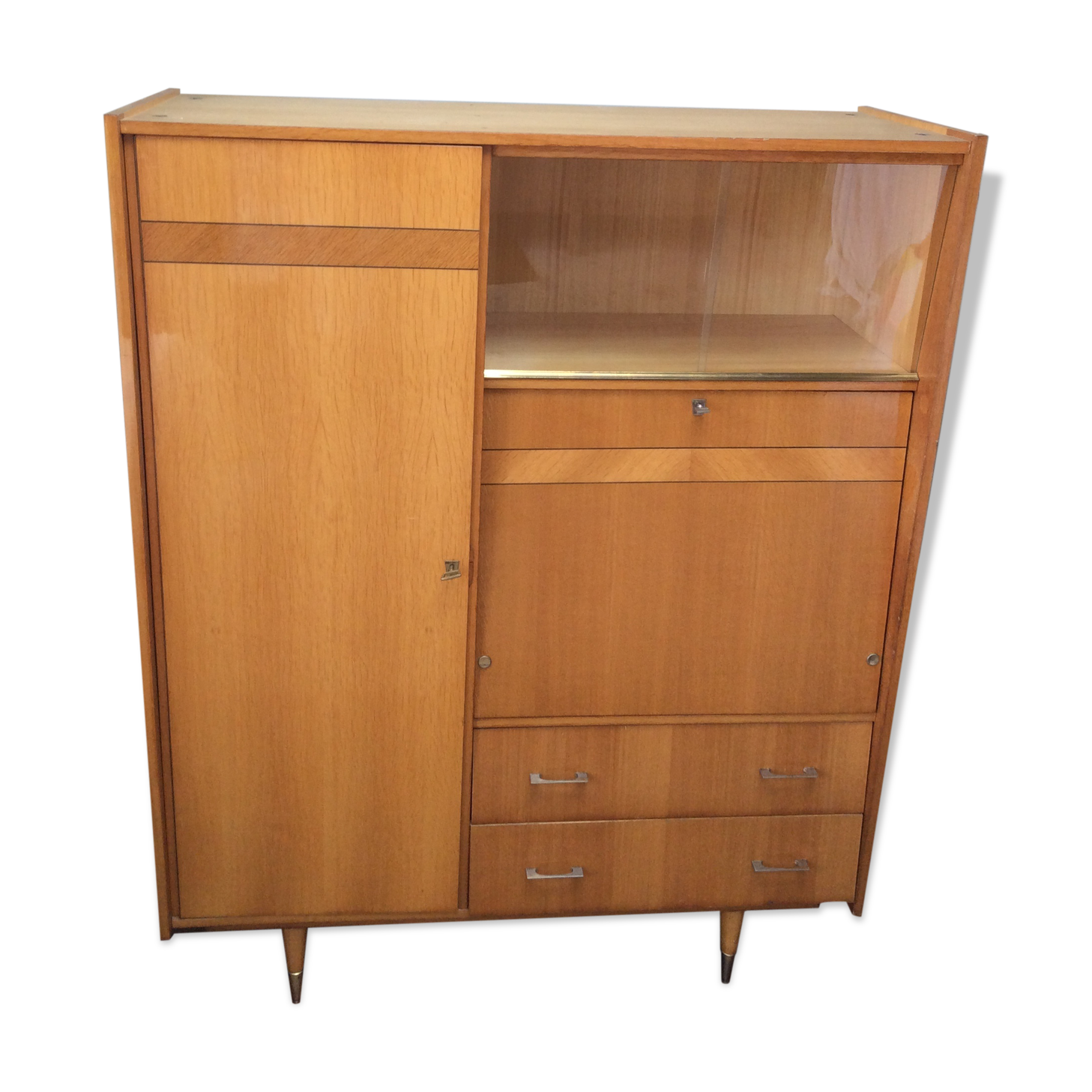 Cabinet Secretary vintage