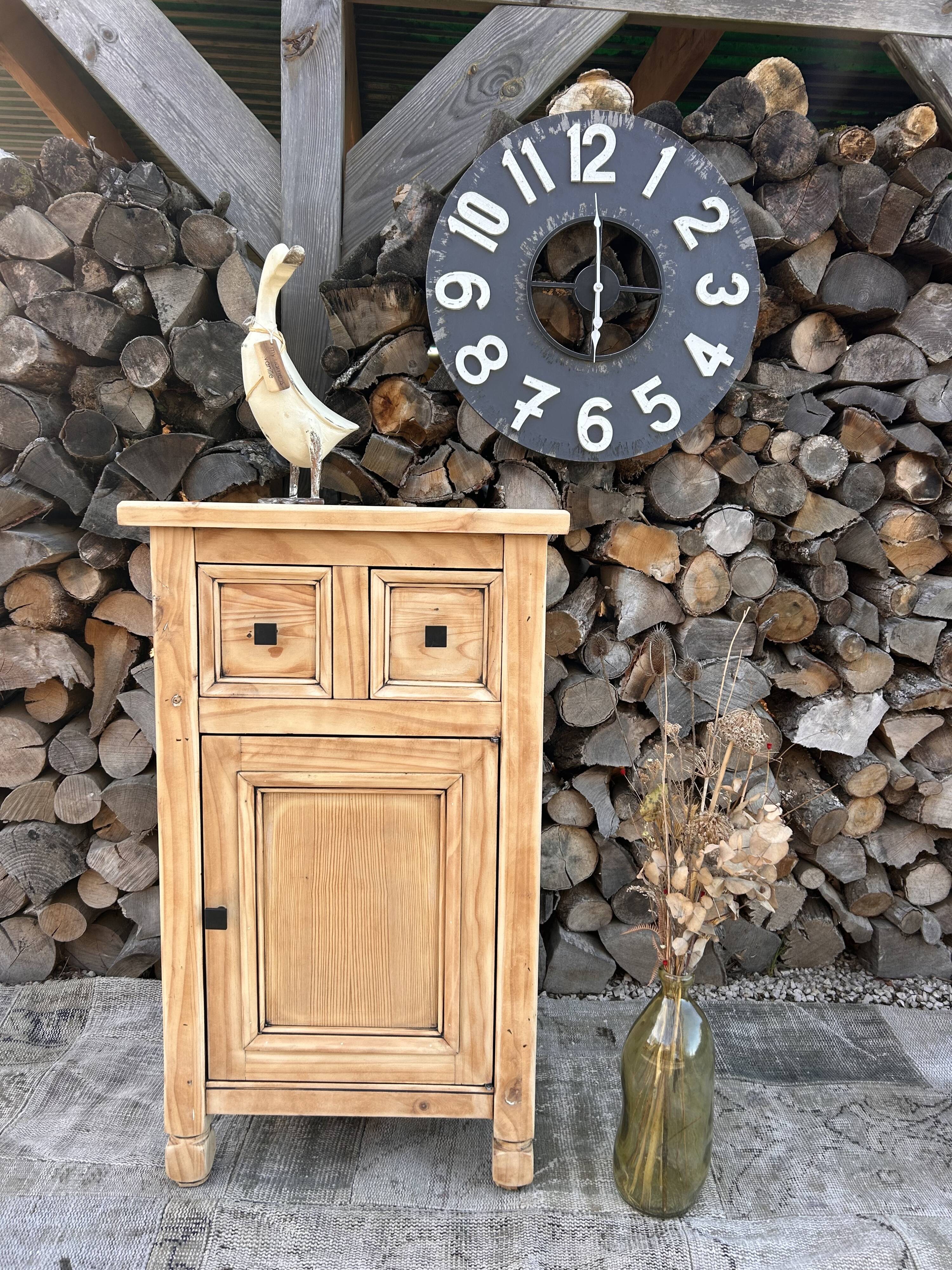 Meuble de rangement ancien bois