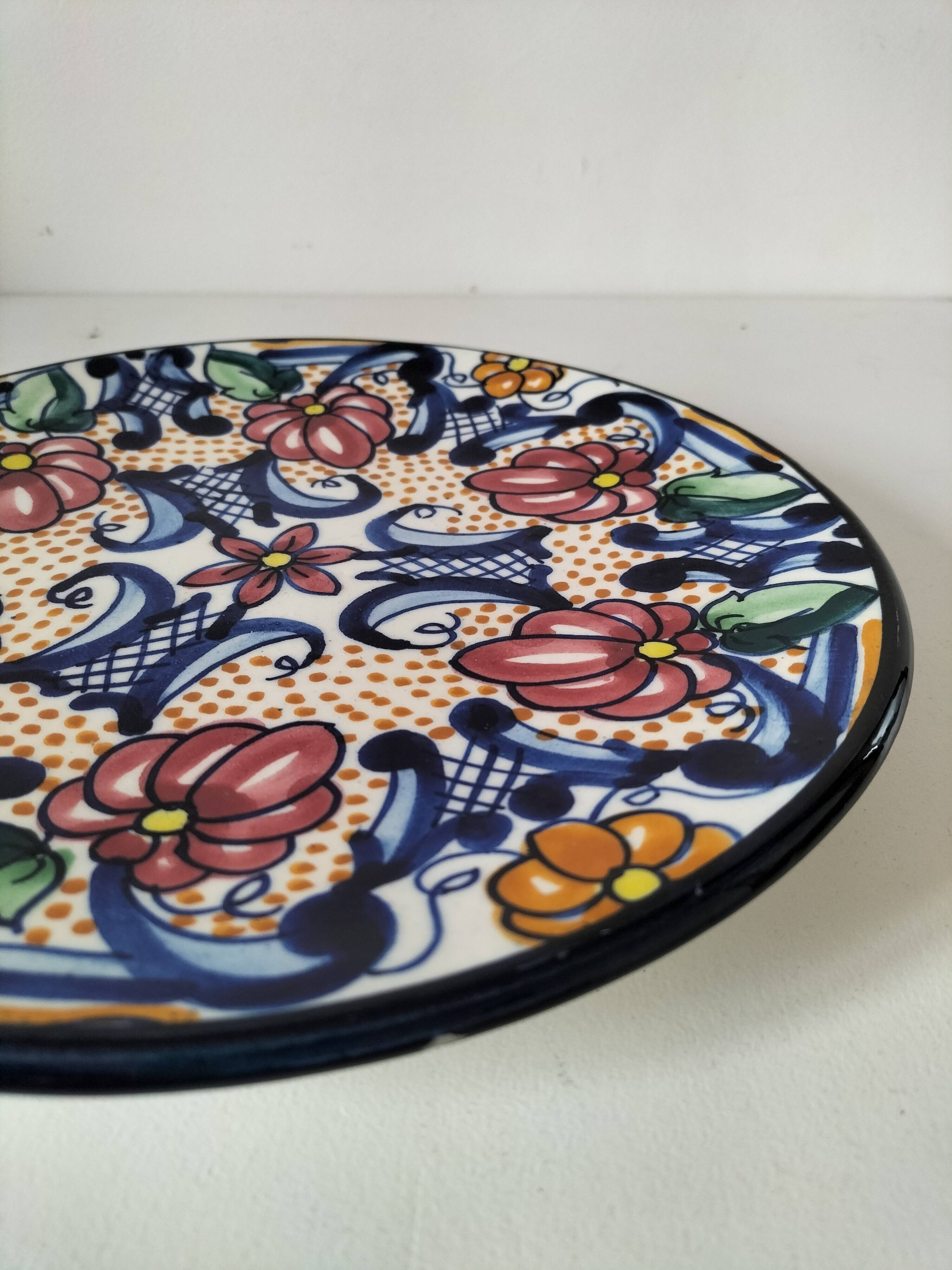 Large Andalusian ceramic plate