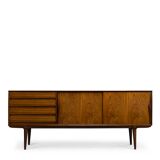 Danish buffet in rosewood, model no. 18, made in Oman by Jun Mobelfabrik, 1960s.
