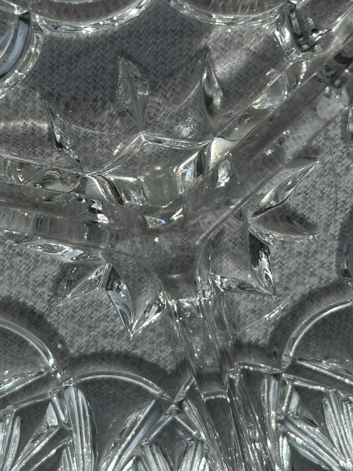Glass serving dish - Made in France - Mid 20th century