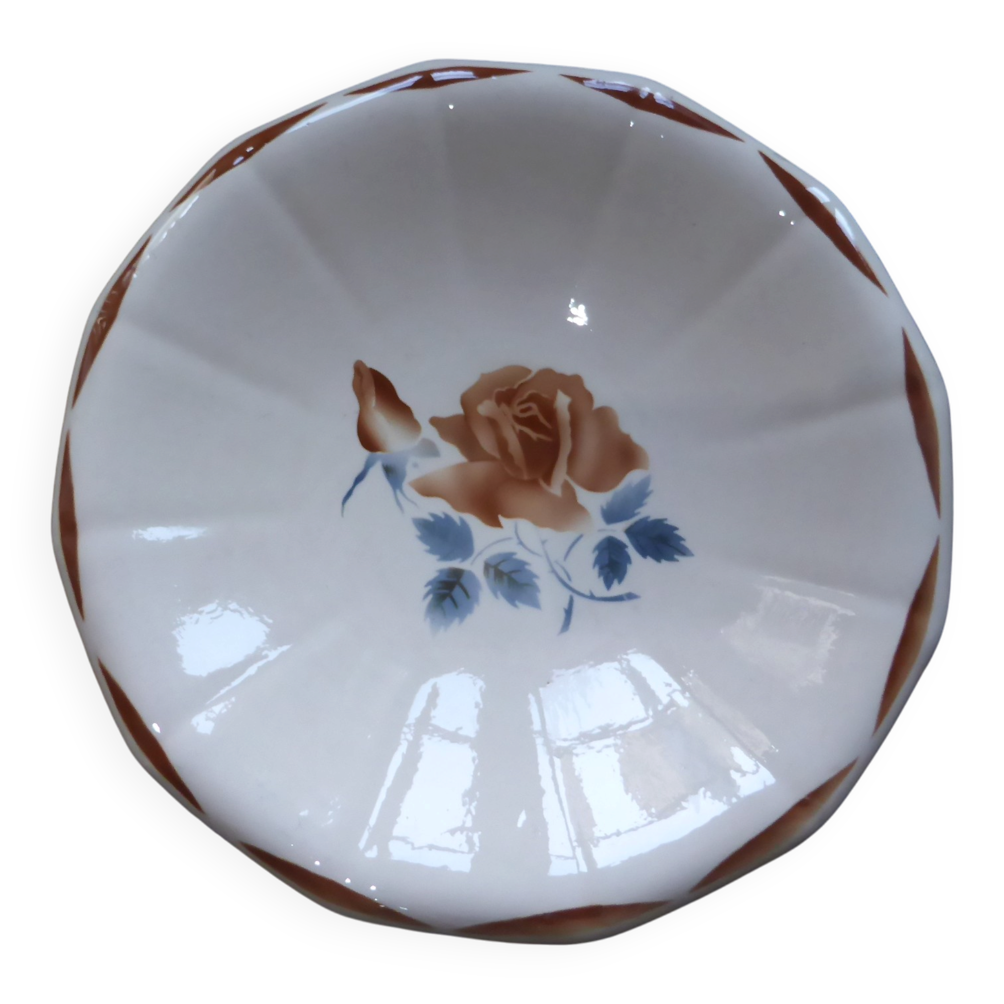 Vintage round dome serving dish from Digoin Sarreguemines 200896