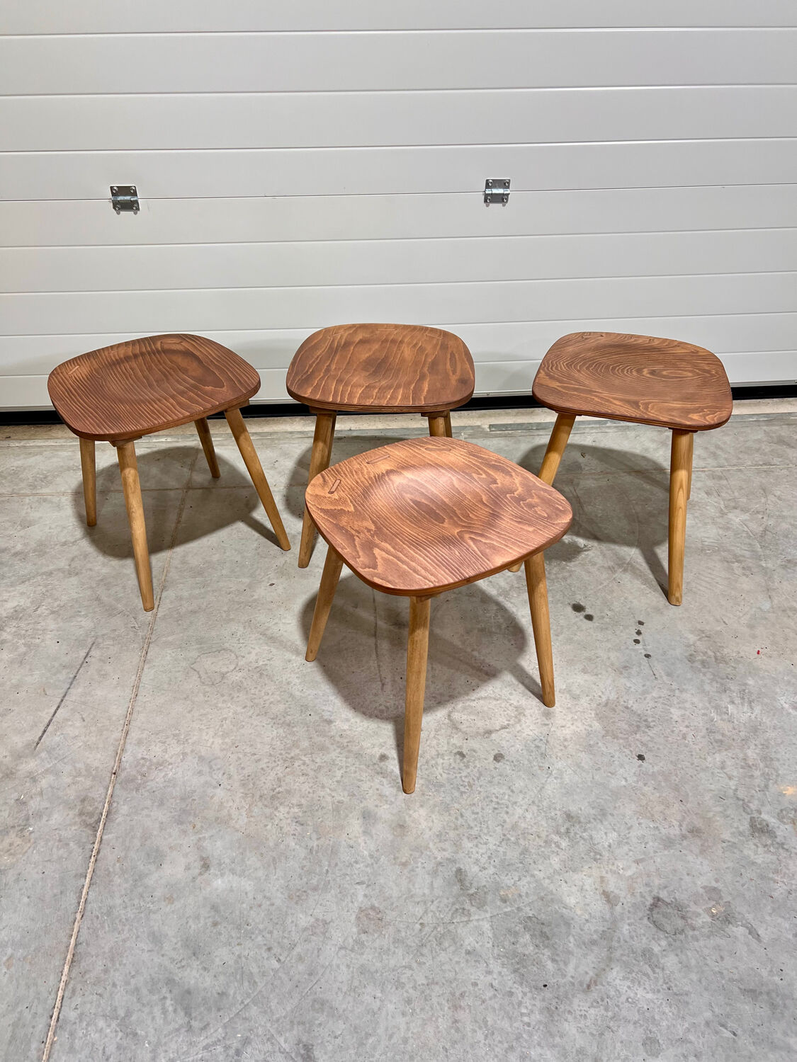 Bistro stool