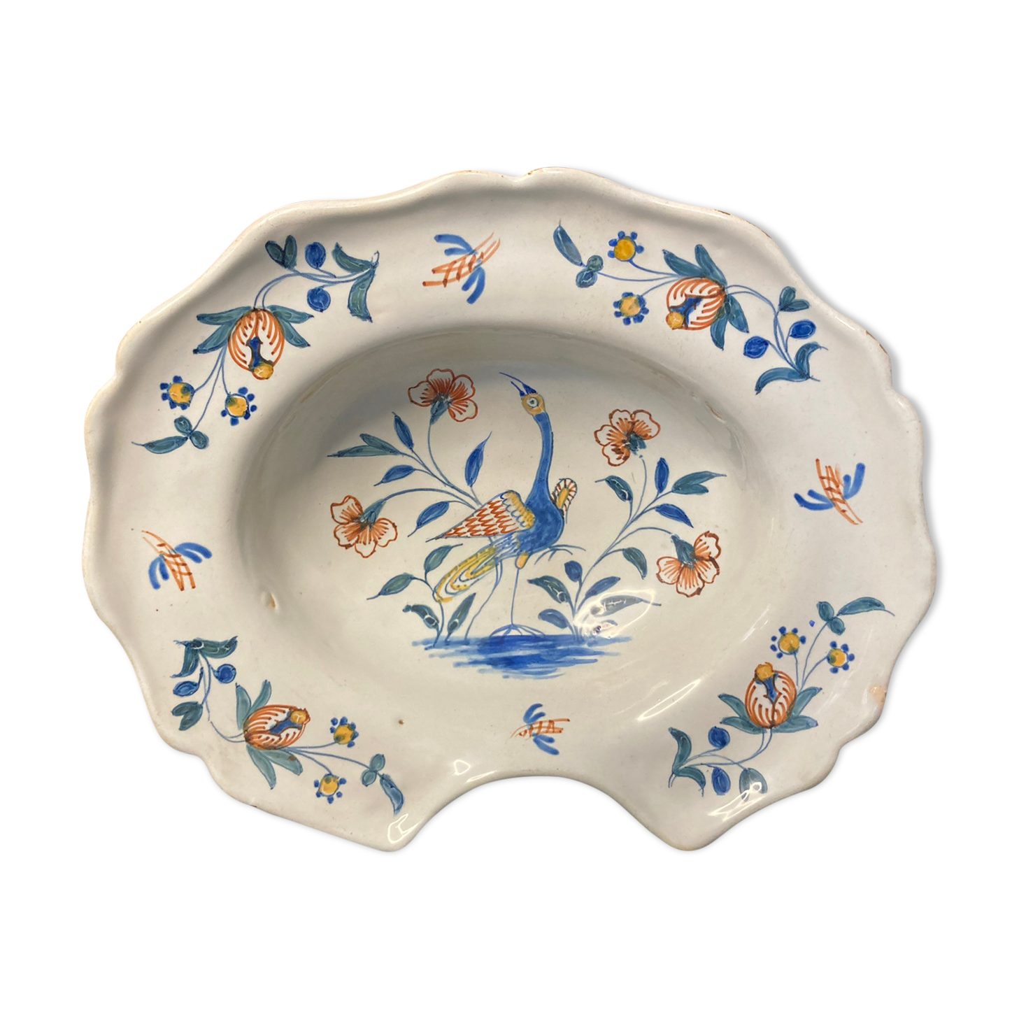 Antique polychrome earthenware shaving dish from La Rochelle, 18th century