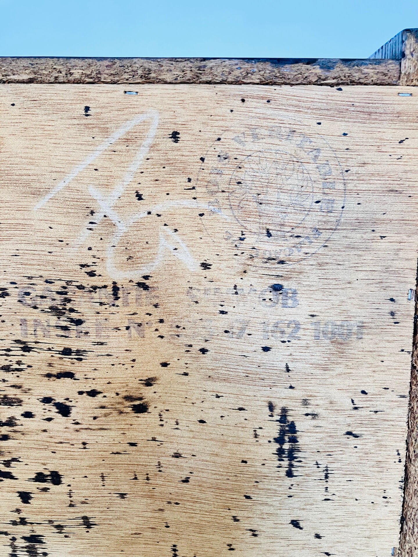 Commode pieds fuselés années 60