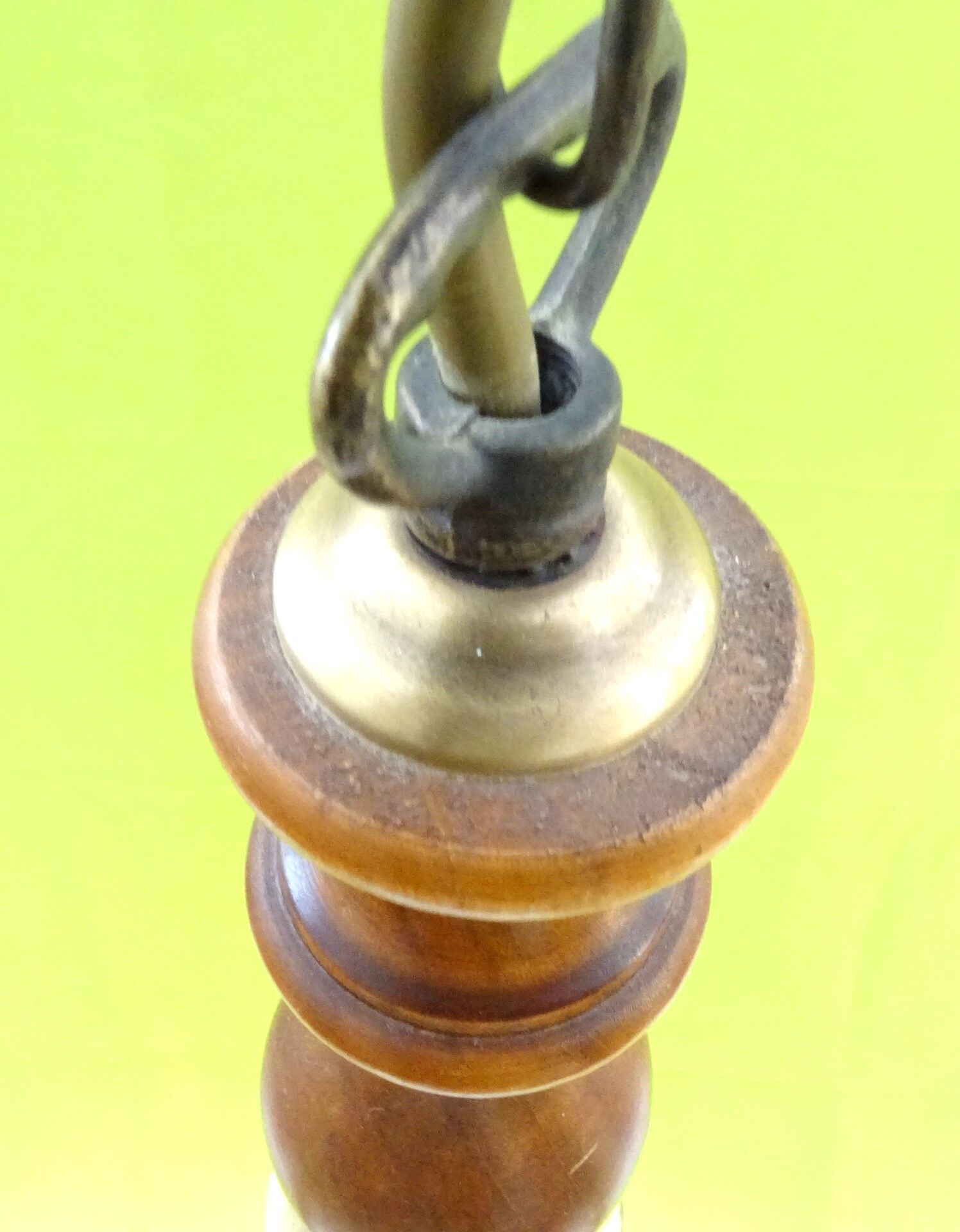 3-branched chandelier in opaque glass