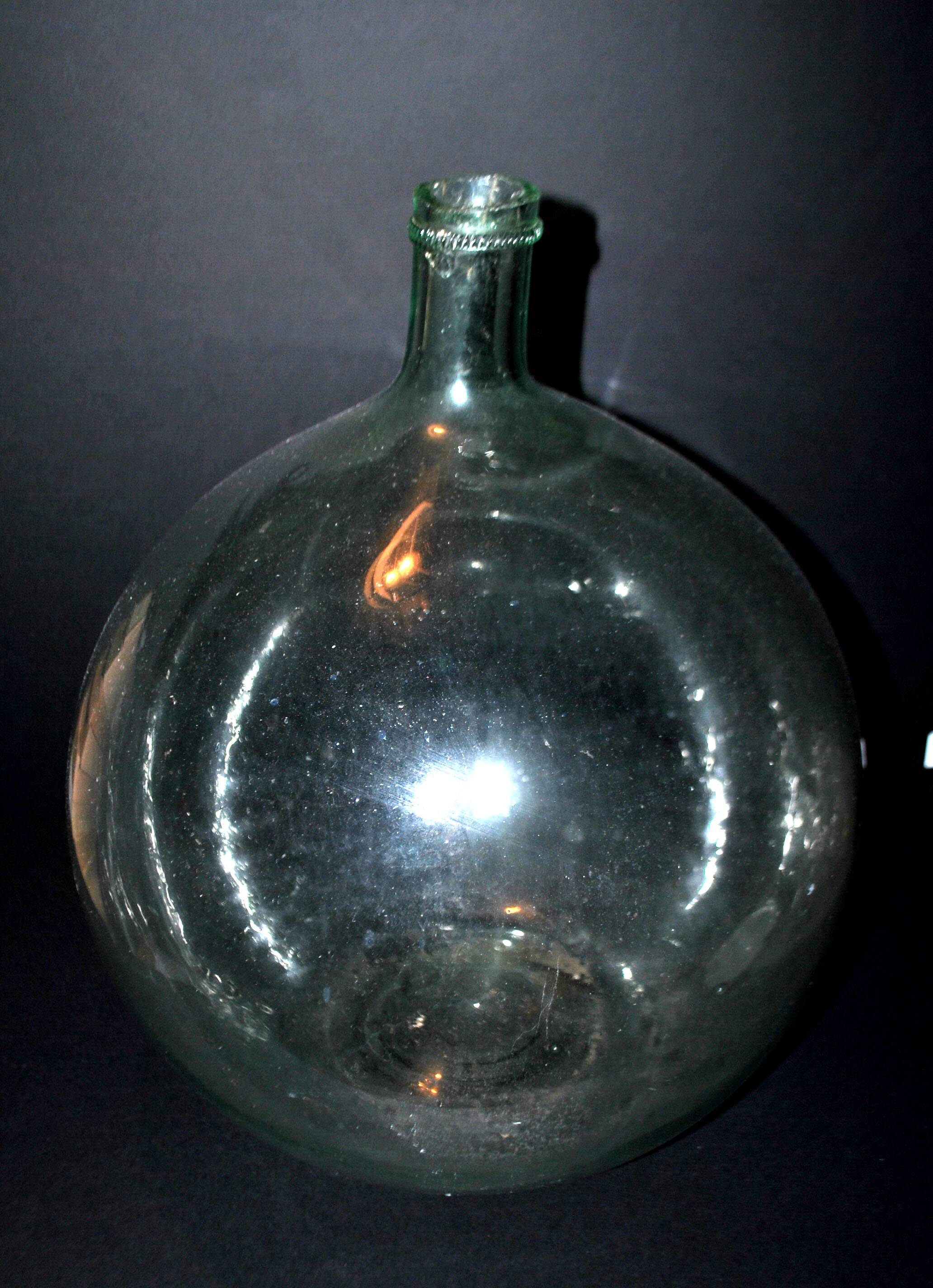 Large vintage light green glass demijohn bottle 20L H42cm