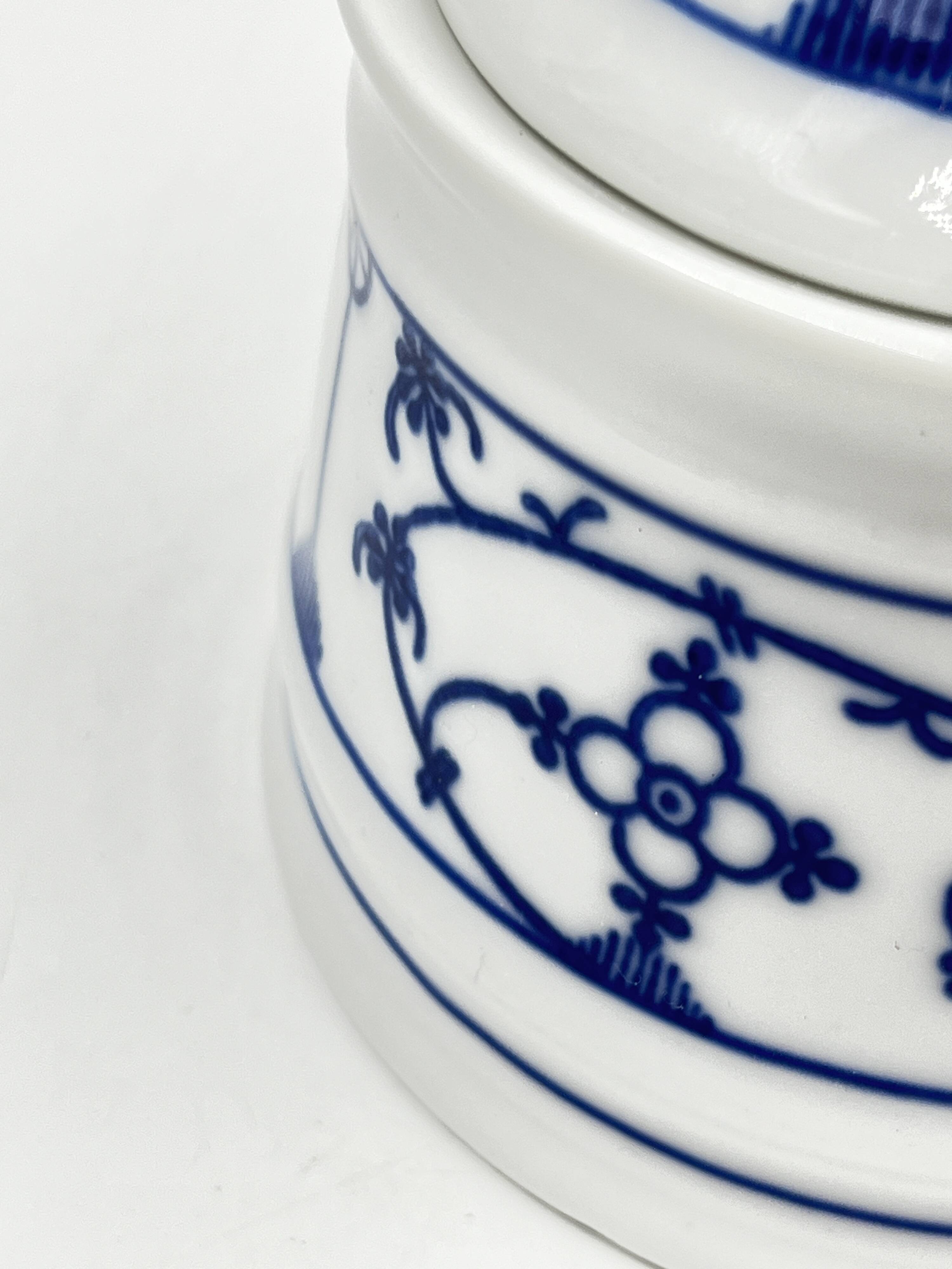 Set of 4 winterling cups, milk jug and sugar bowl