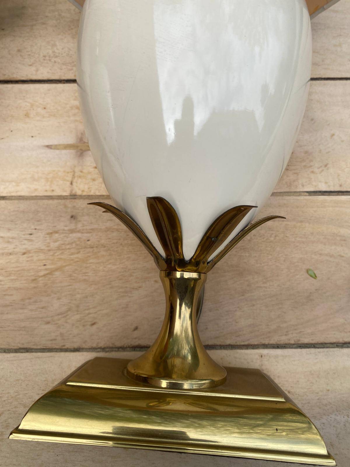 Vintage bedside lamp pair golden pineapple egg Maison Le Dauphin years