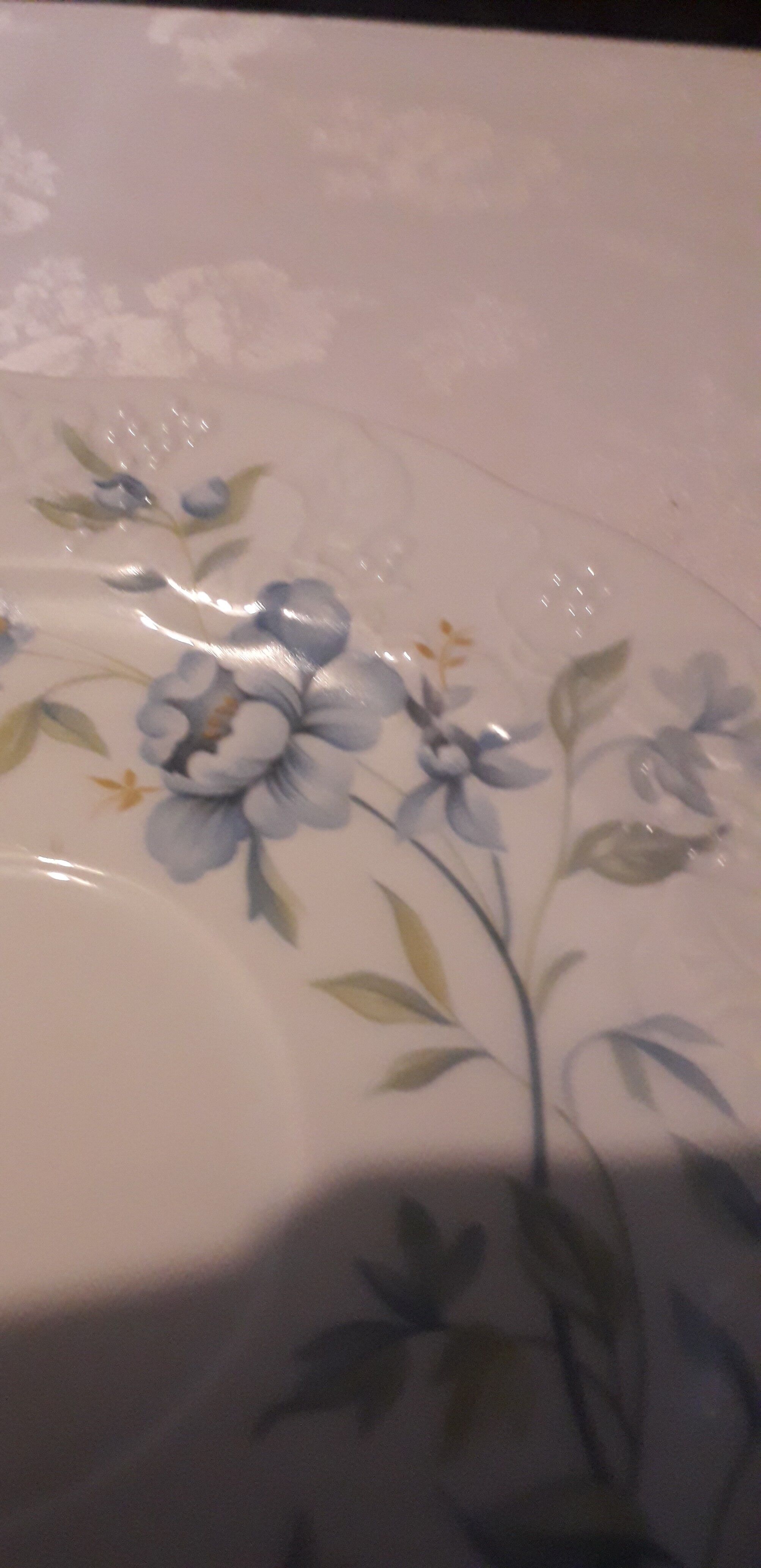 Pot à lait crème et sa soucoupe en fine porcelaine CNP France