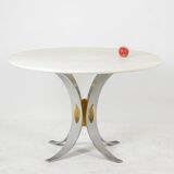 Table en marbre blanc et métal chromé et doré. Années 1970.