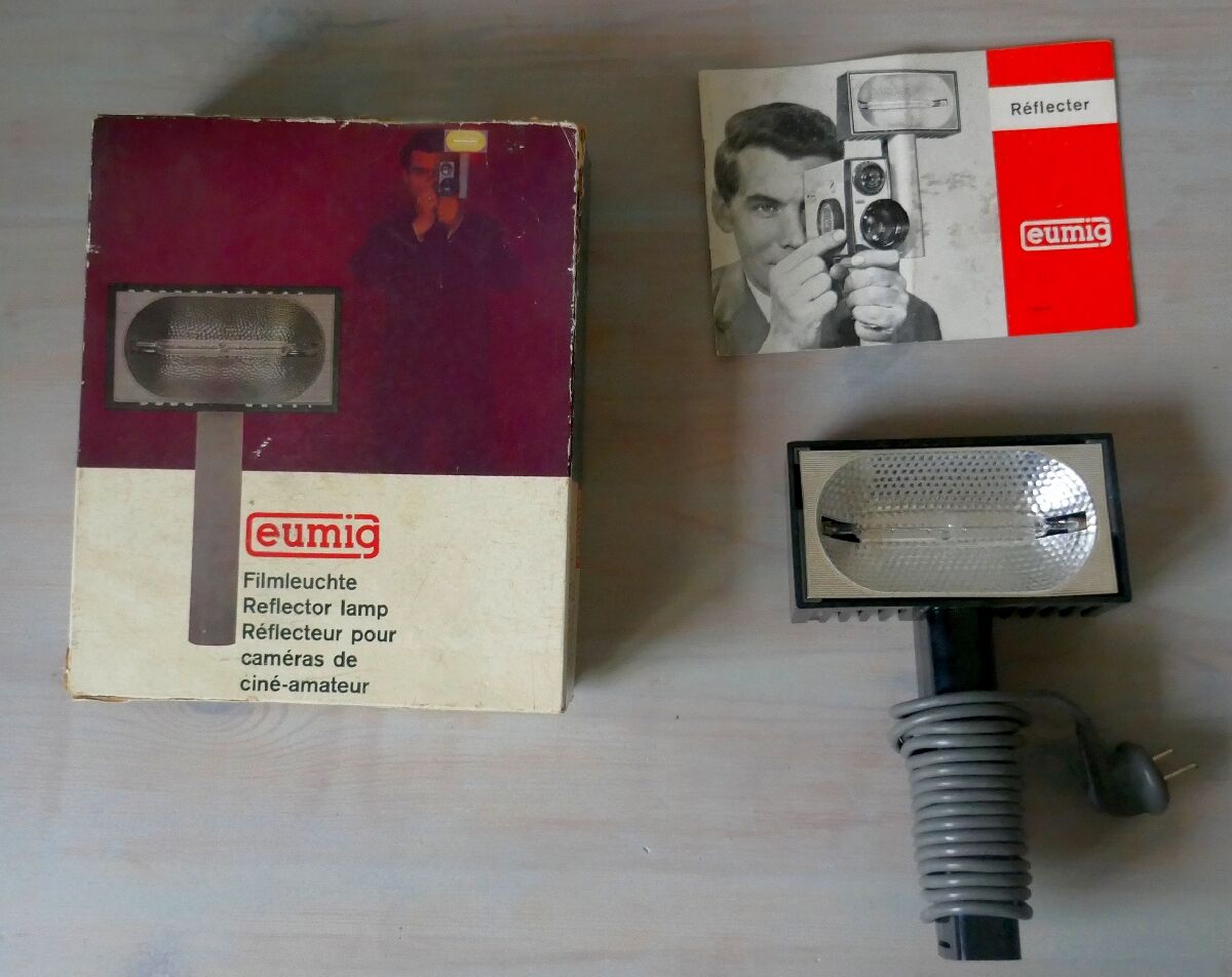 Eumig reflector for amateur cinema cameras