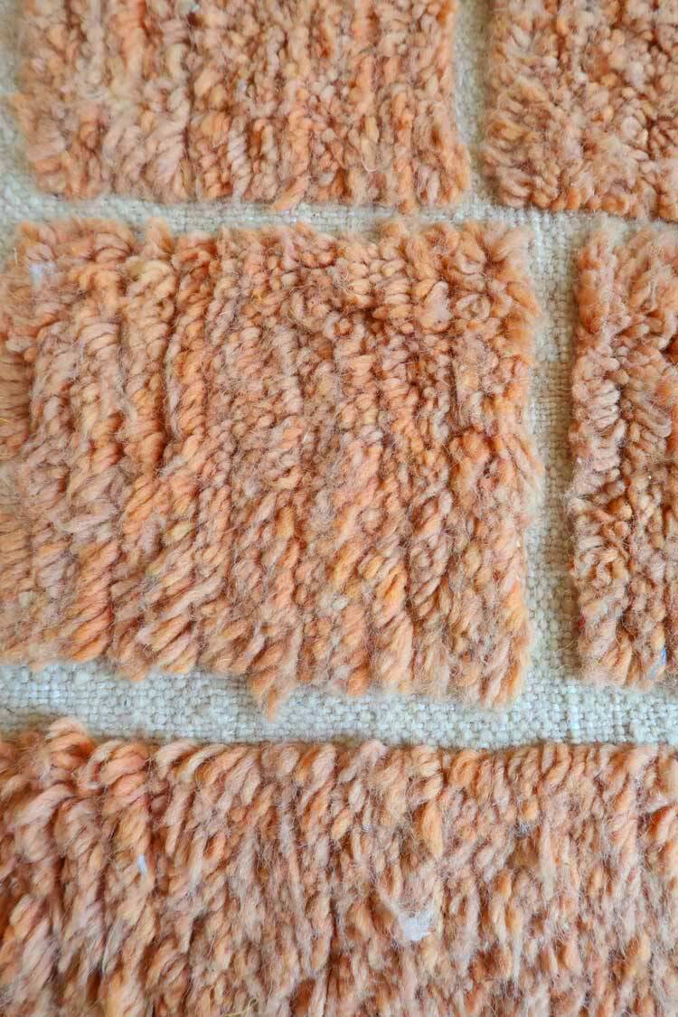 Large Berber rug Beni Ouarain ochre mottled wool