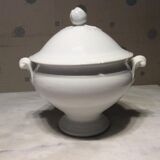 White porcelain soup maker