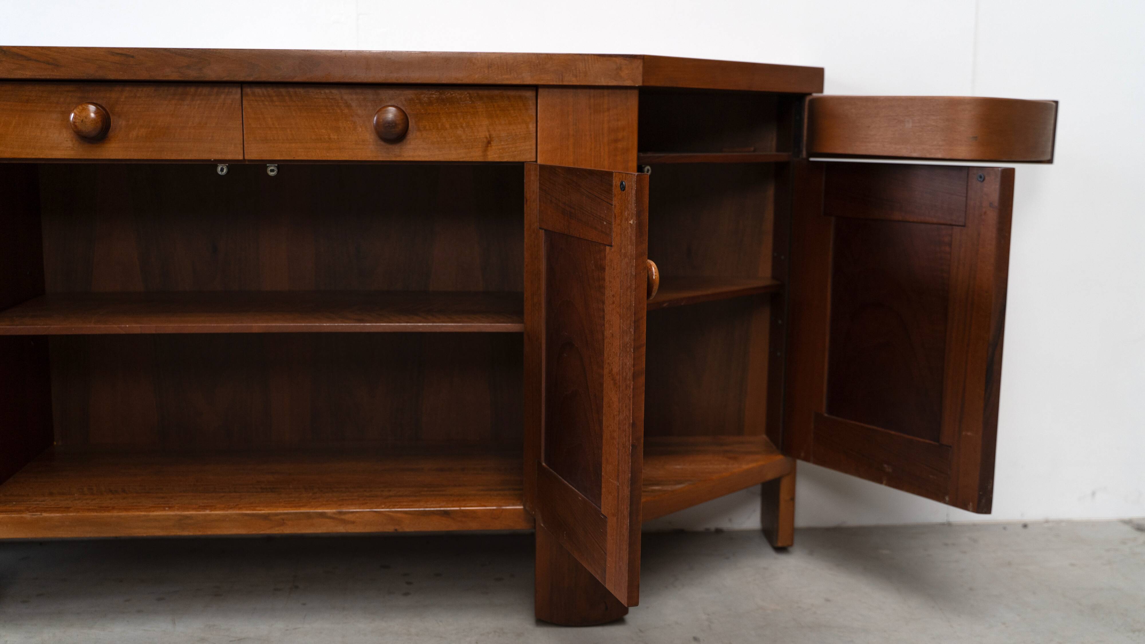 Buffet par Silvio Coppola pour Bernini