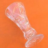 1970s vase cornet on pedestal crystal cut and chiseled