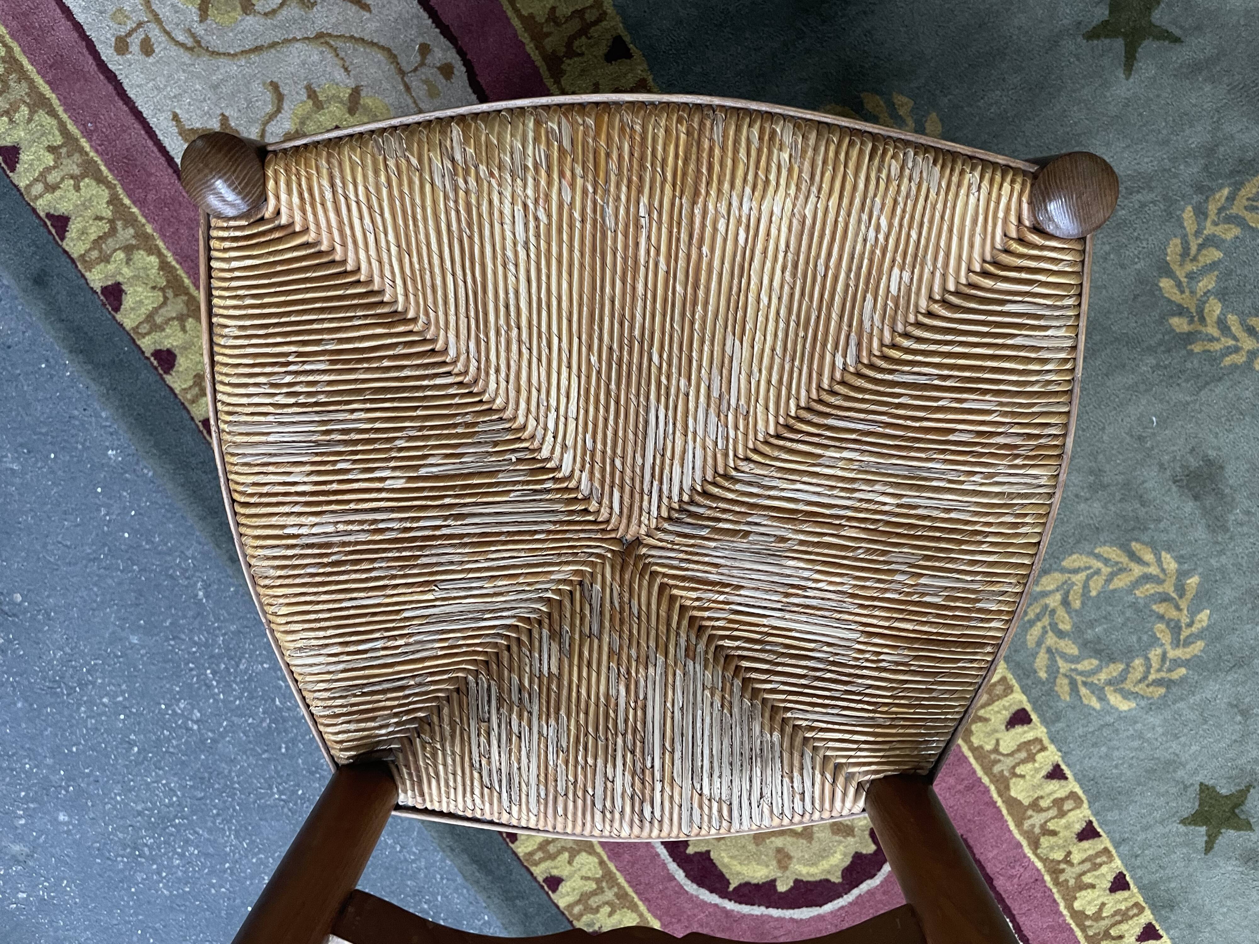 6 rustic ash mulched chairs