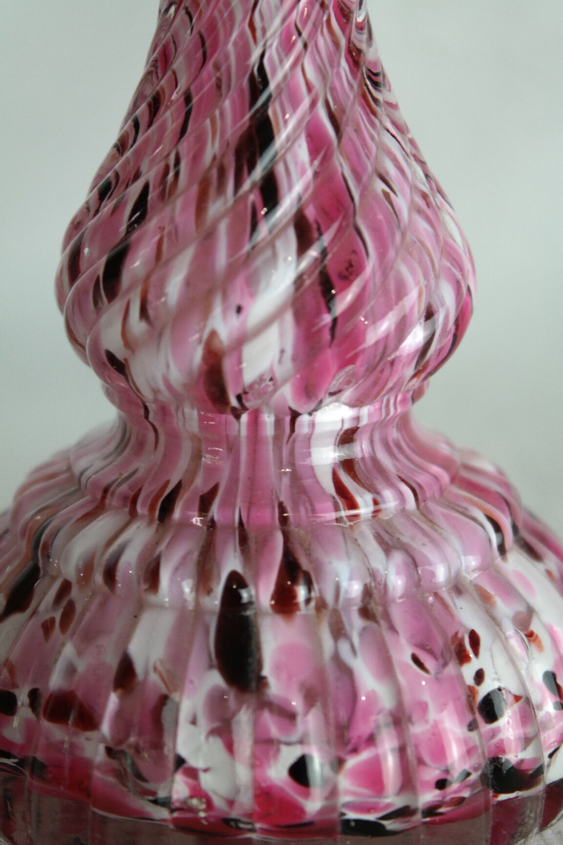 Clichy Legras glass vase, rose, early 20th century.