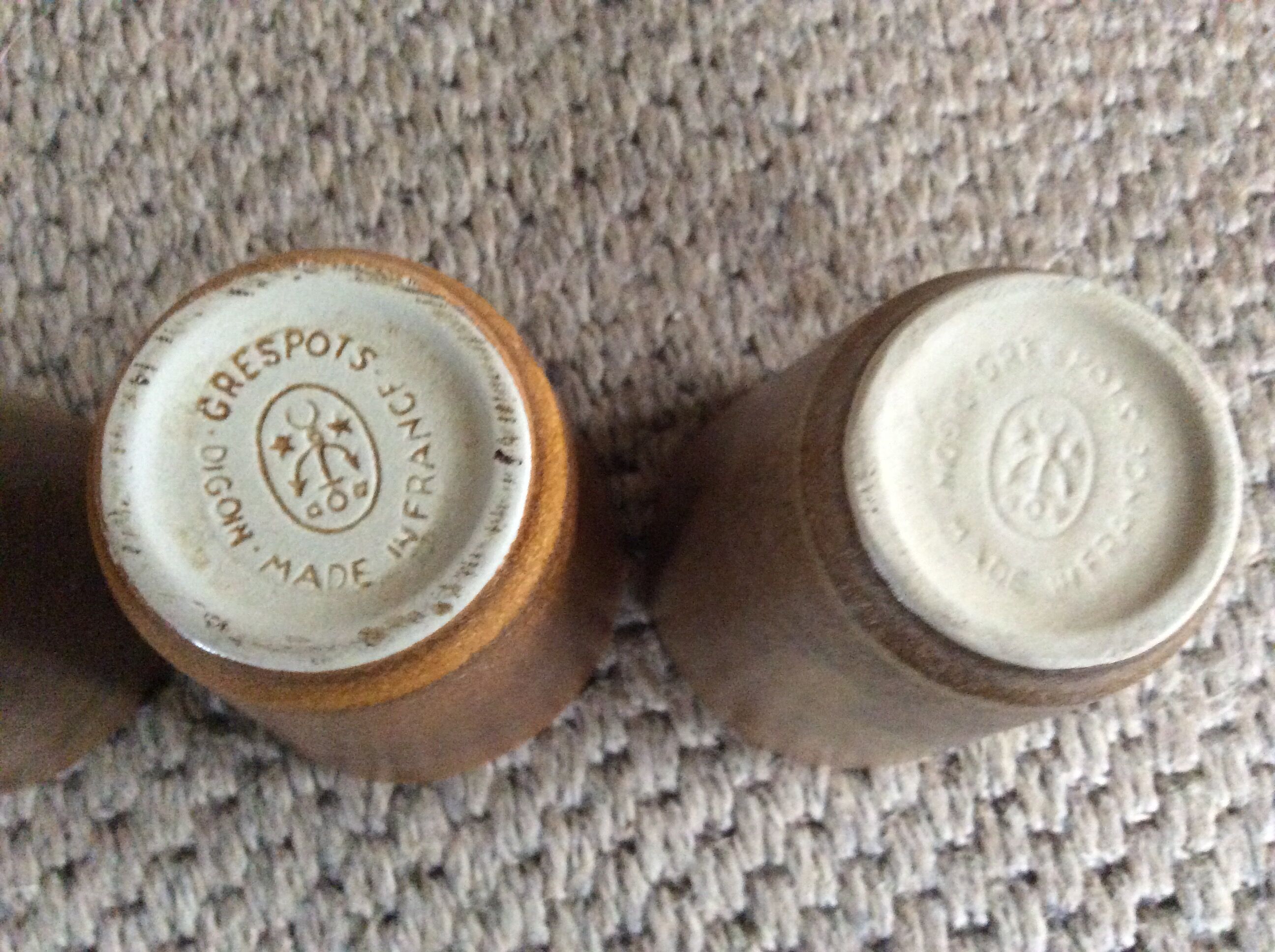 Series of 4 Digoin sandstone cups