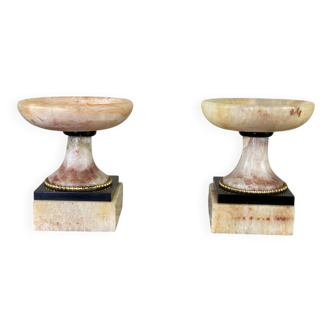 Pair of bowls in blue john or fluorescent spar, around 1900.