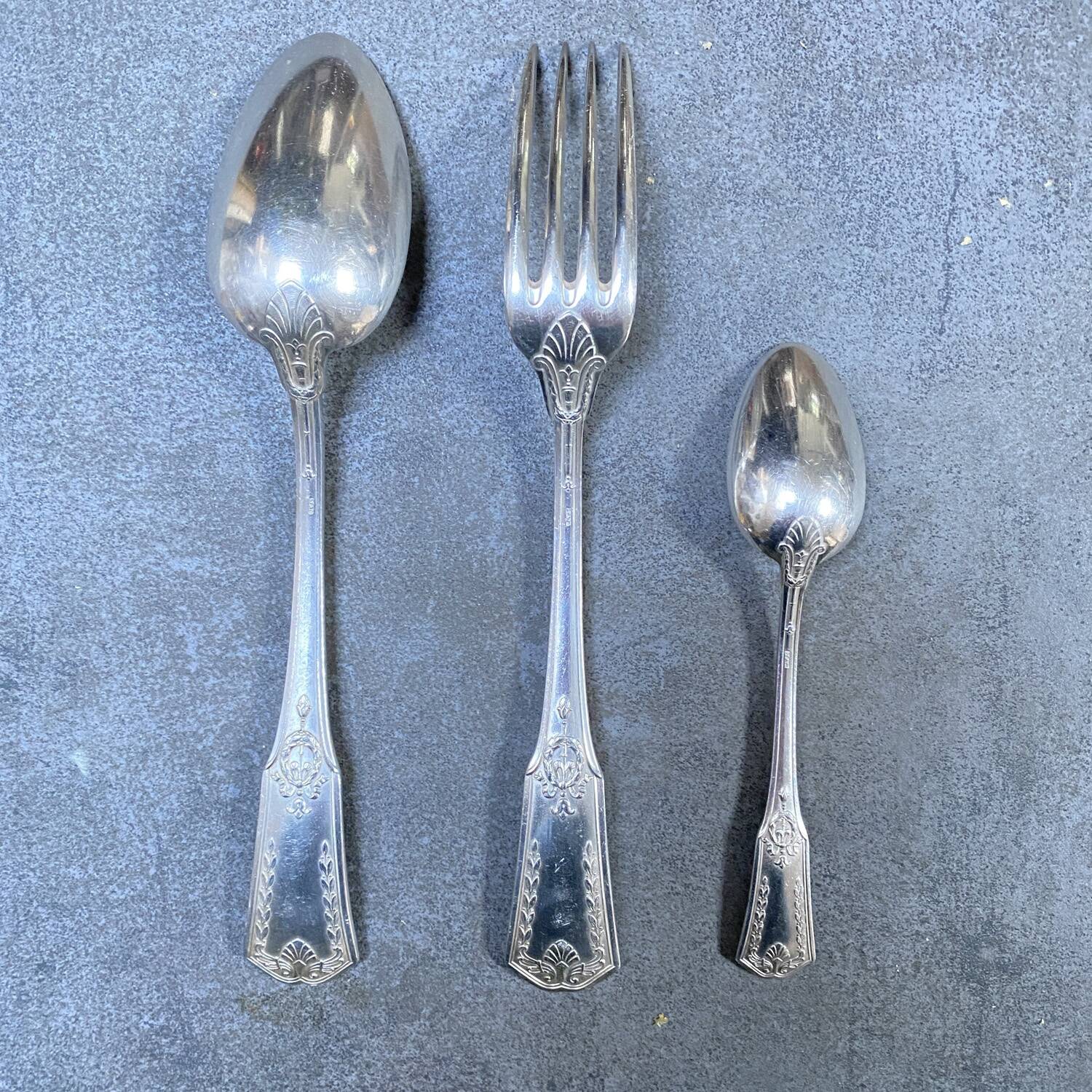 Old cutlery Madame Sans-Gêne