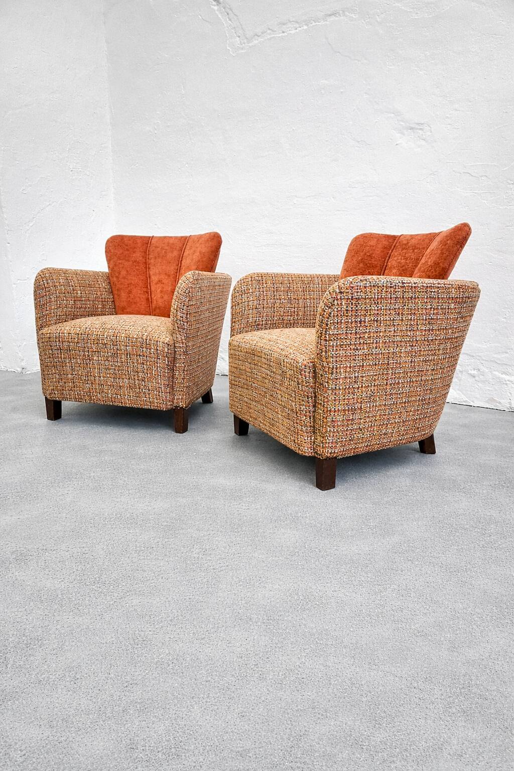 Rare sculptural lounge armchairs by  Kaesz Gyula, Hungary, ca.1941-42