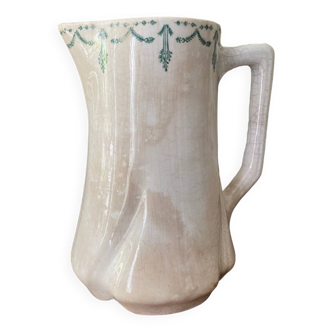 opaque porcelain pitcher from Gien, Montigny model