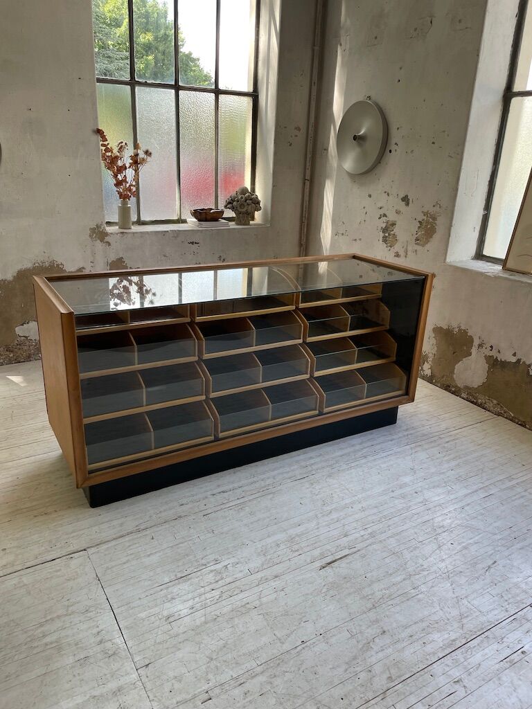 Glass trading post 50s