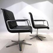 Set of 2 Wilkhahn Delta conference/dining chairs from the Delta Group