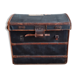 Malle de voyage en cuir