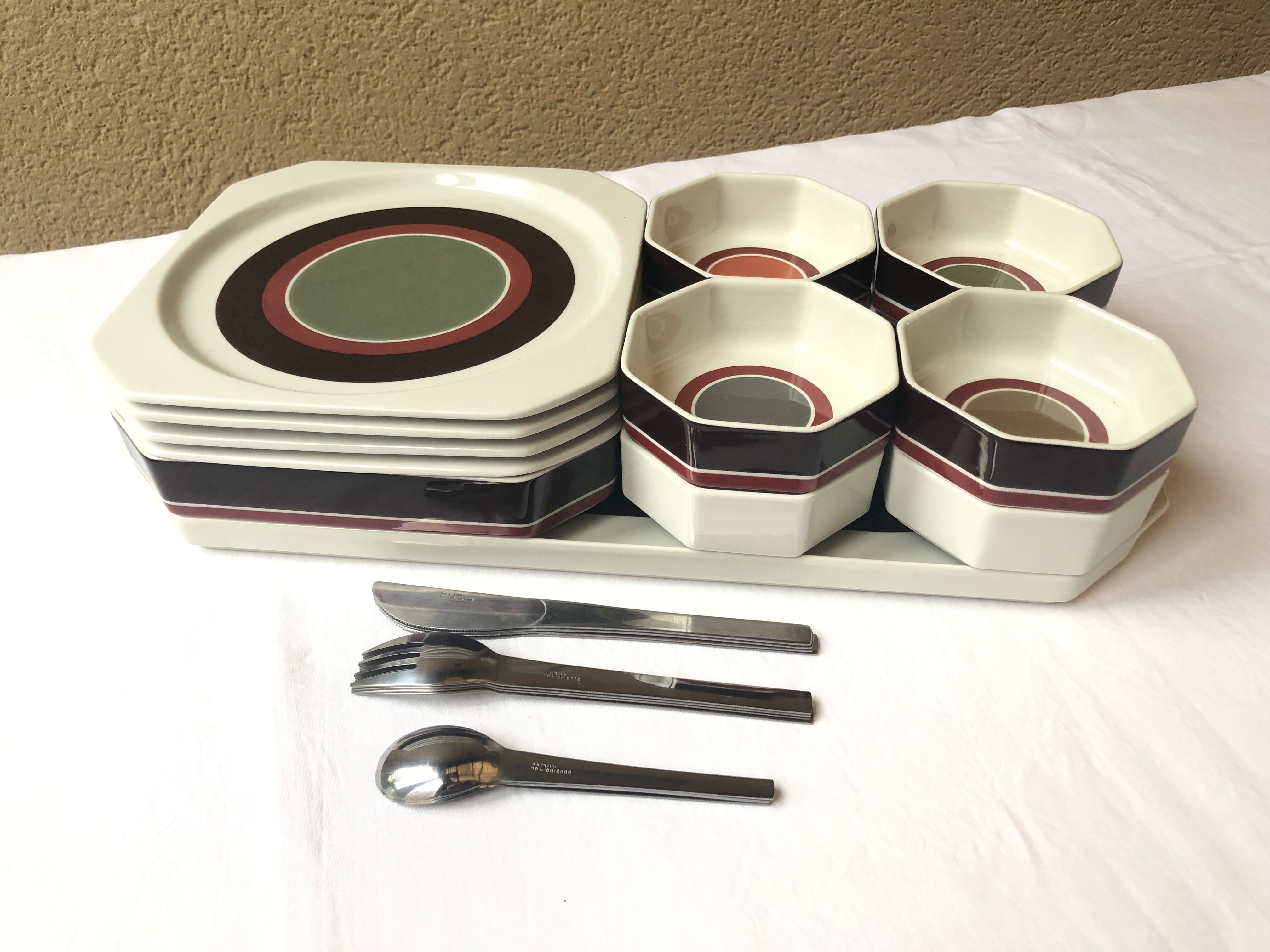 Serving dessert 12 pieces porcelain & Villeroy Boch Avant-garde design modernist vintage 70