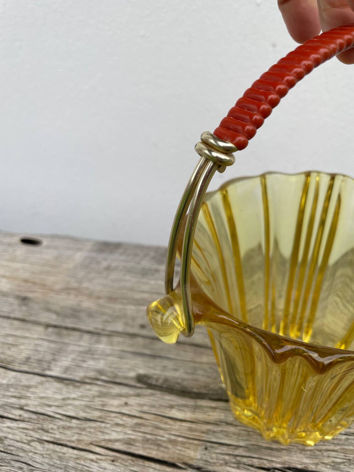 1970s glass ice bucket