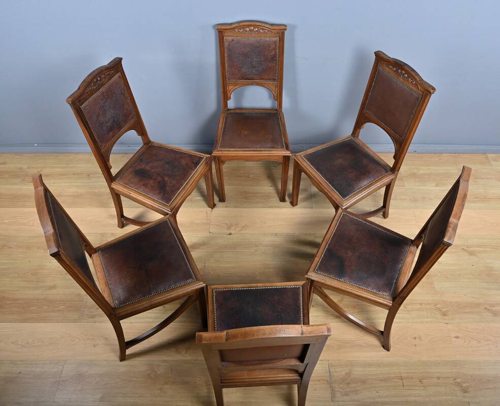 Set of 6 walnut chairs, Art Nouveau – Early 20th century