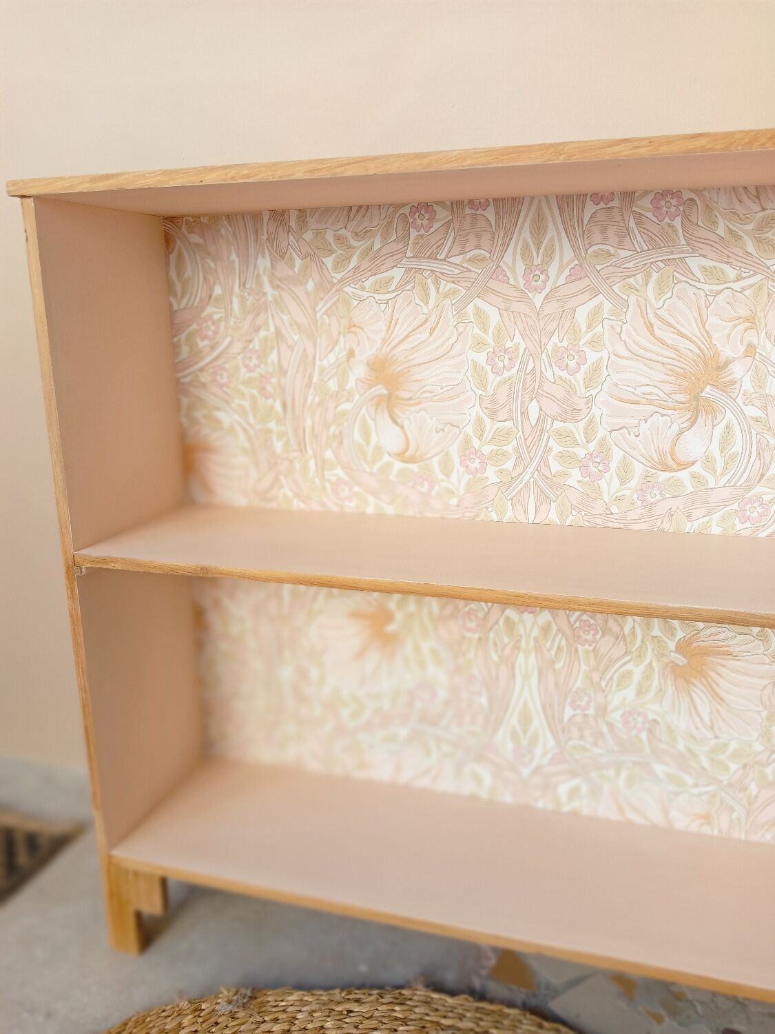 Small pink bookcase and wood