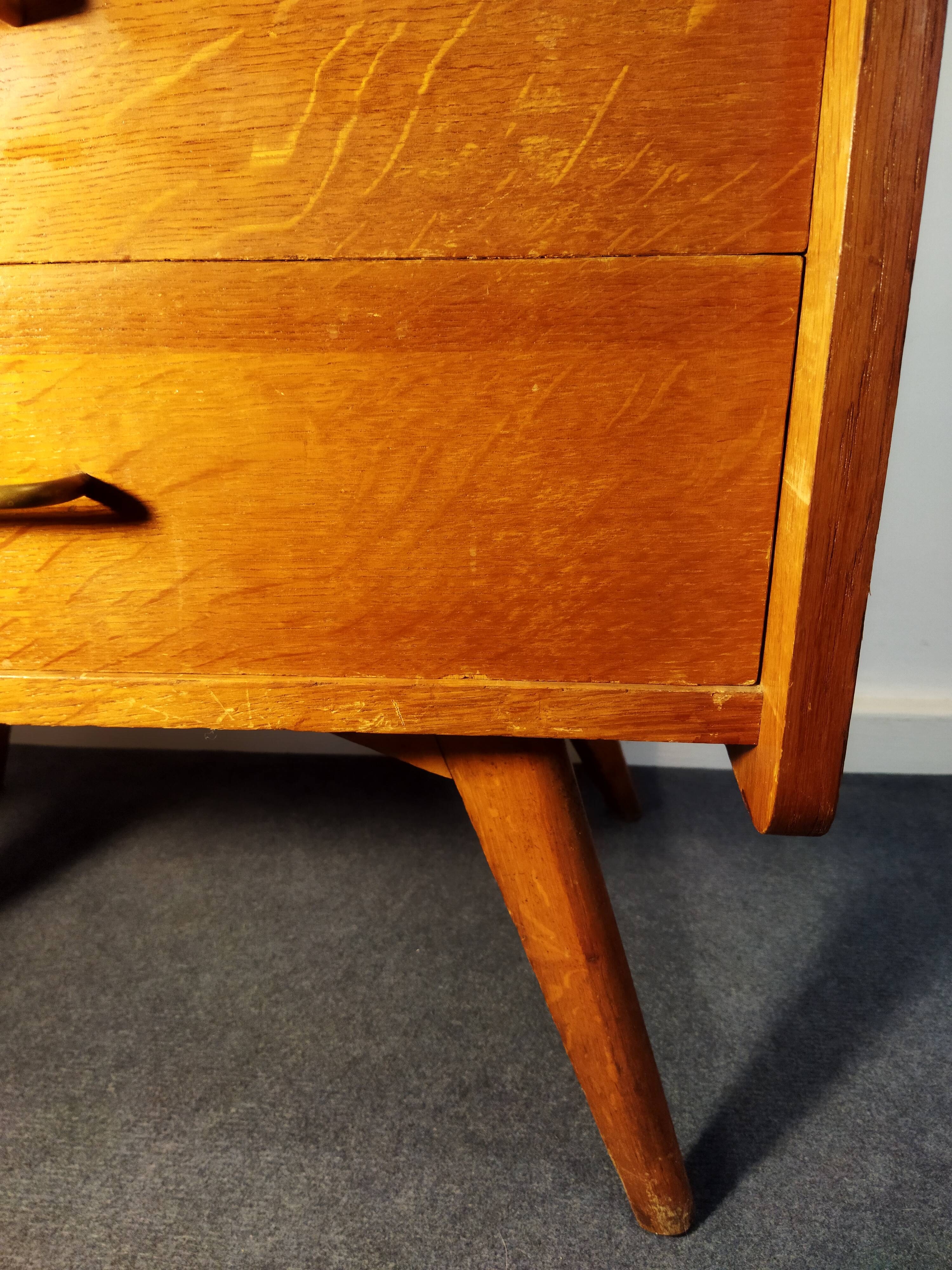 Commode vintage