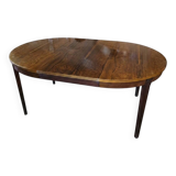 Scandinavian extendable table in rosewood from the 1960s, with 2 extensions.
