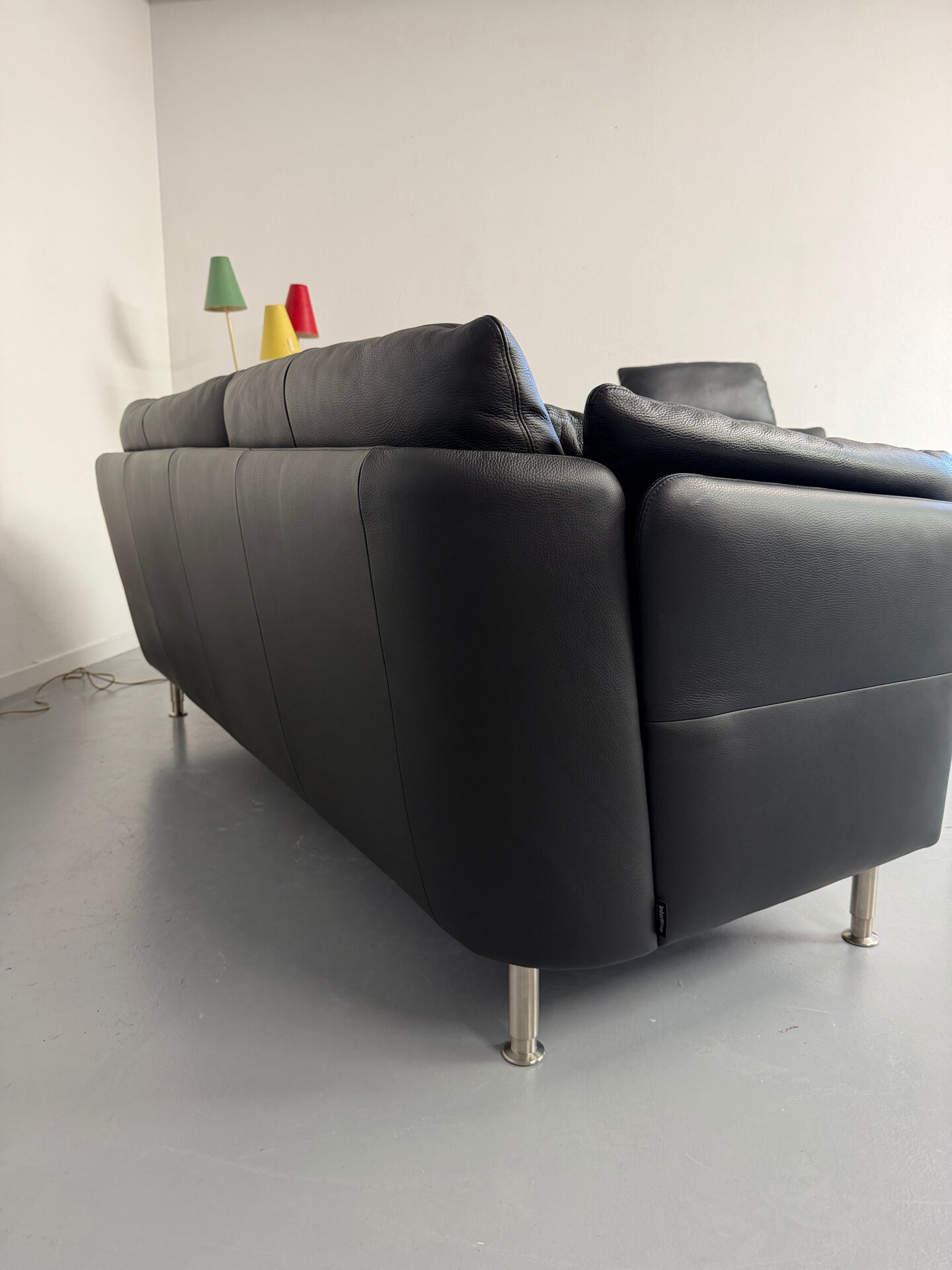 3-seater sofa Intertime I-Cielo black leather contemporary design