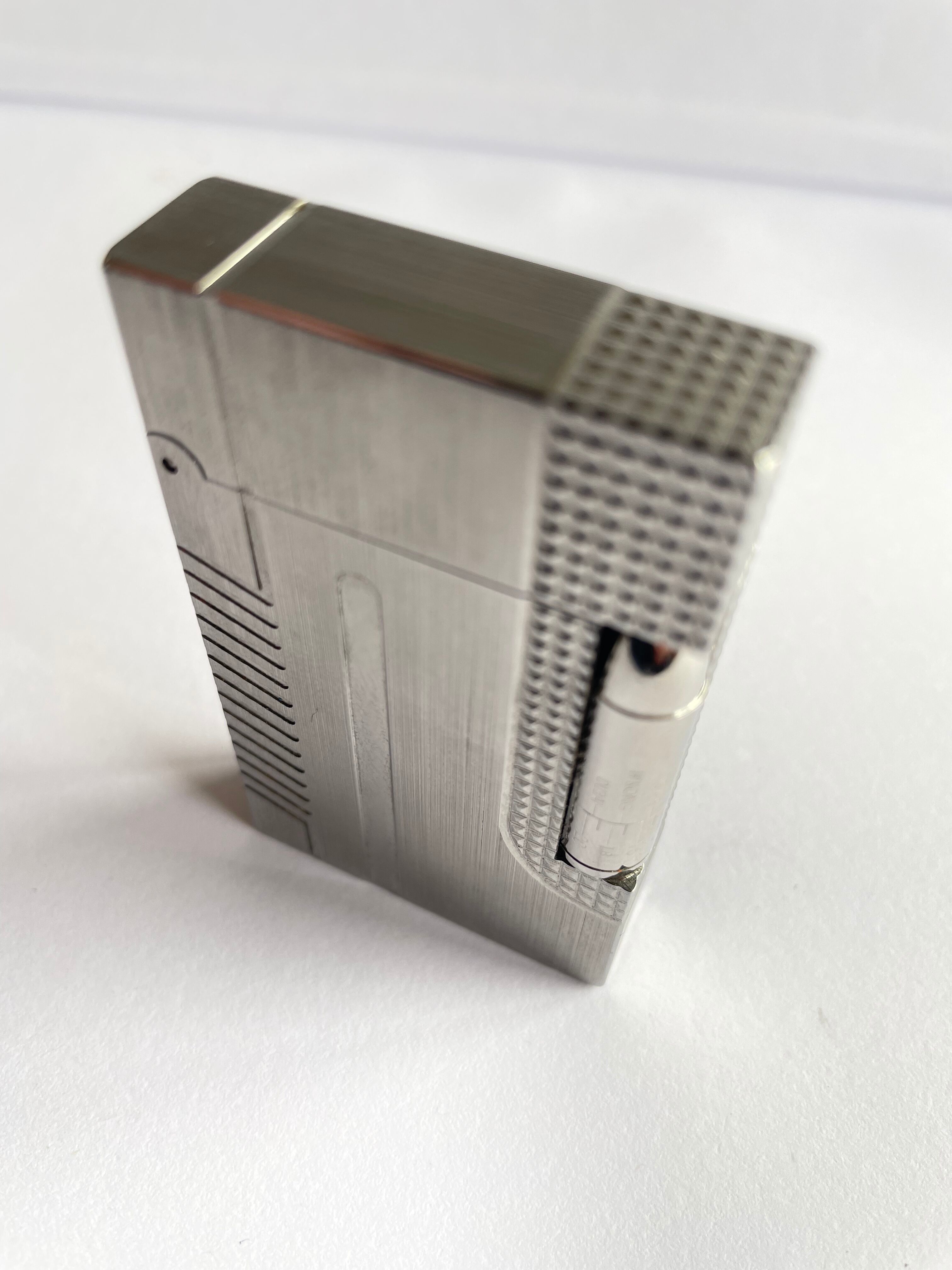 Dupont Paris lighter, limited series James Bond 007