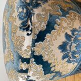 Ottoman en velours bleu