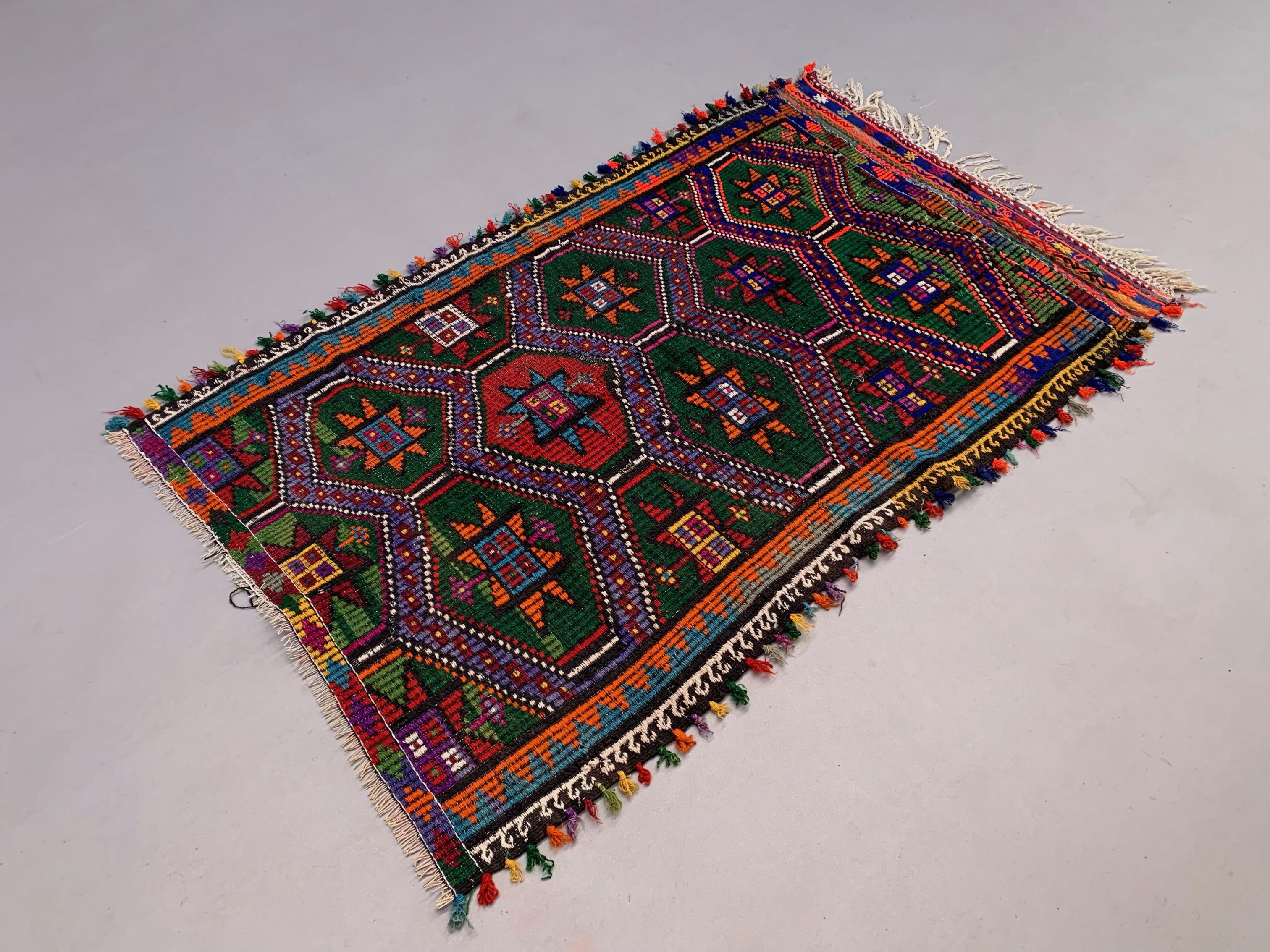 Medium Vintage Turkish Kilim Rug 176x105 cm Wool Kelim