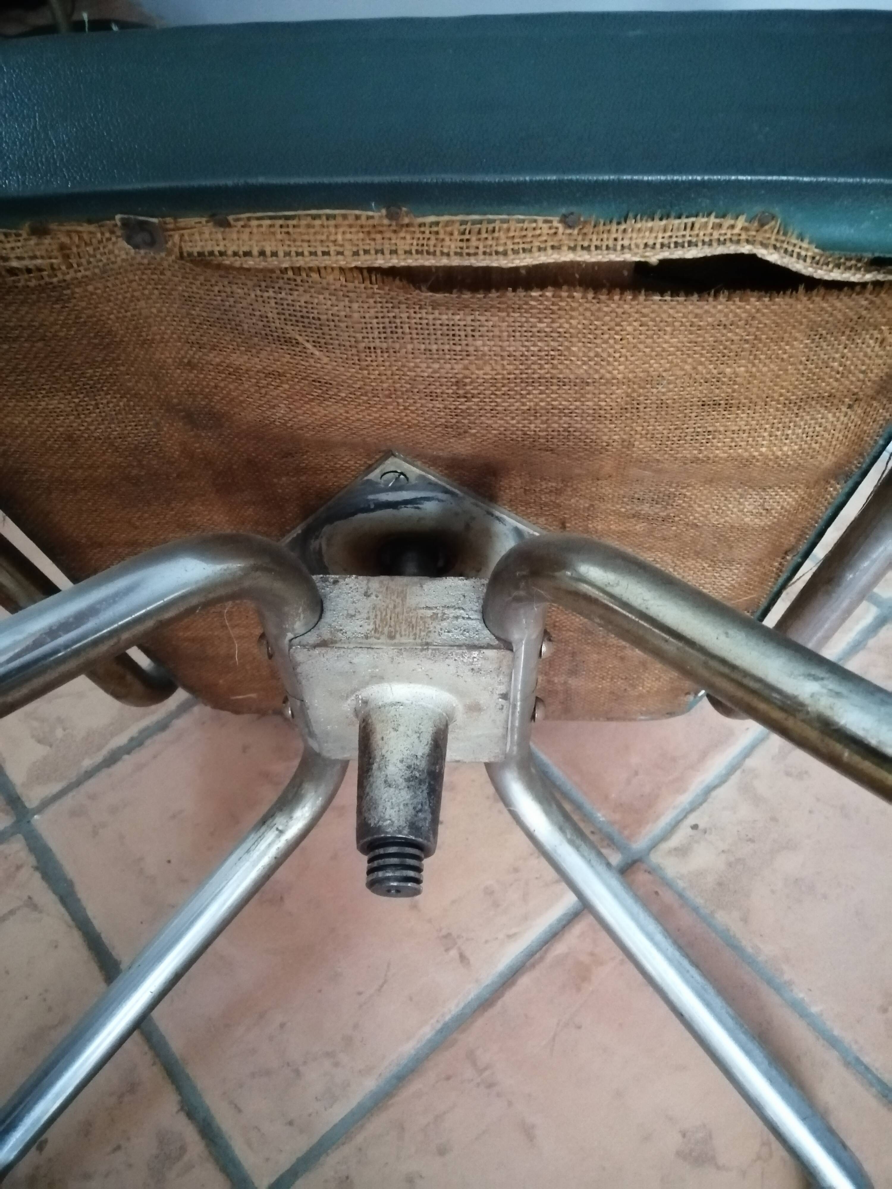 Ronéo 50/60s revolving chair