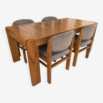 Table Maison Regain et 4 chaises