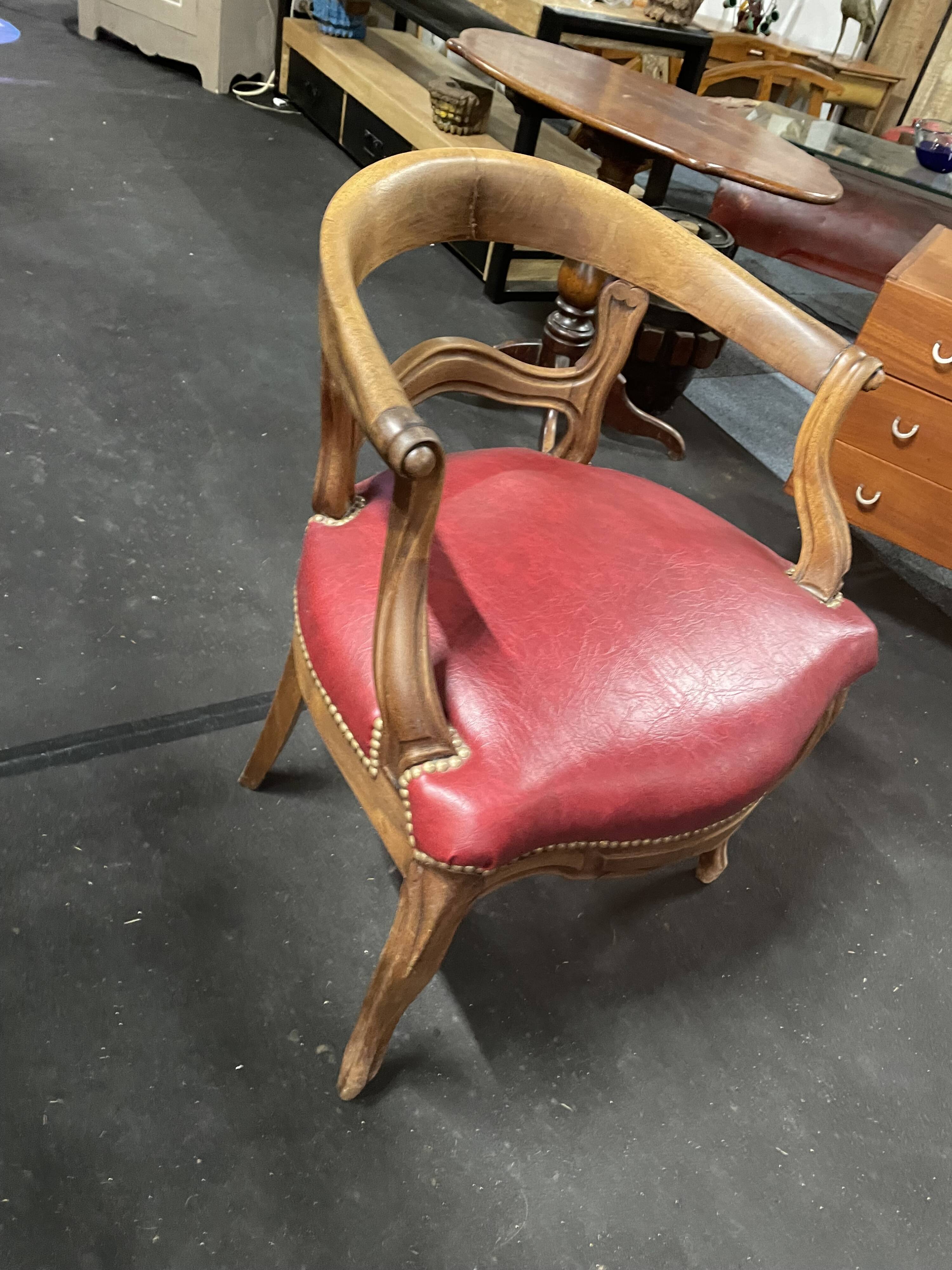 Lacrosse office chair