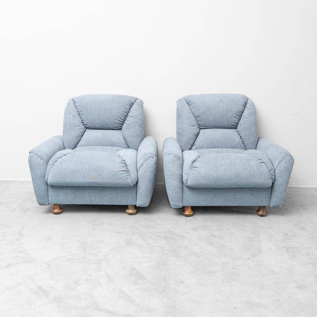 Pair of vintage Italian armchairs in light blue fabric – 1950s design