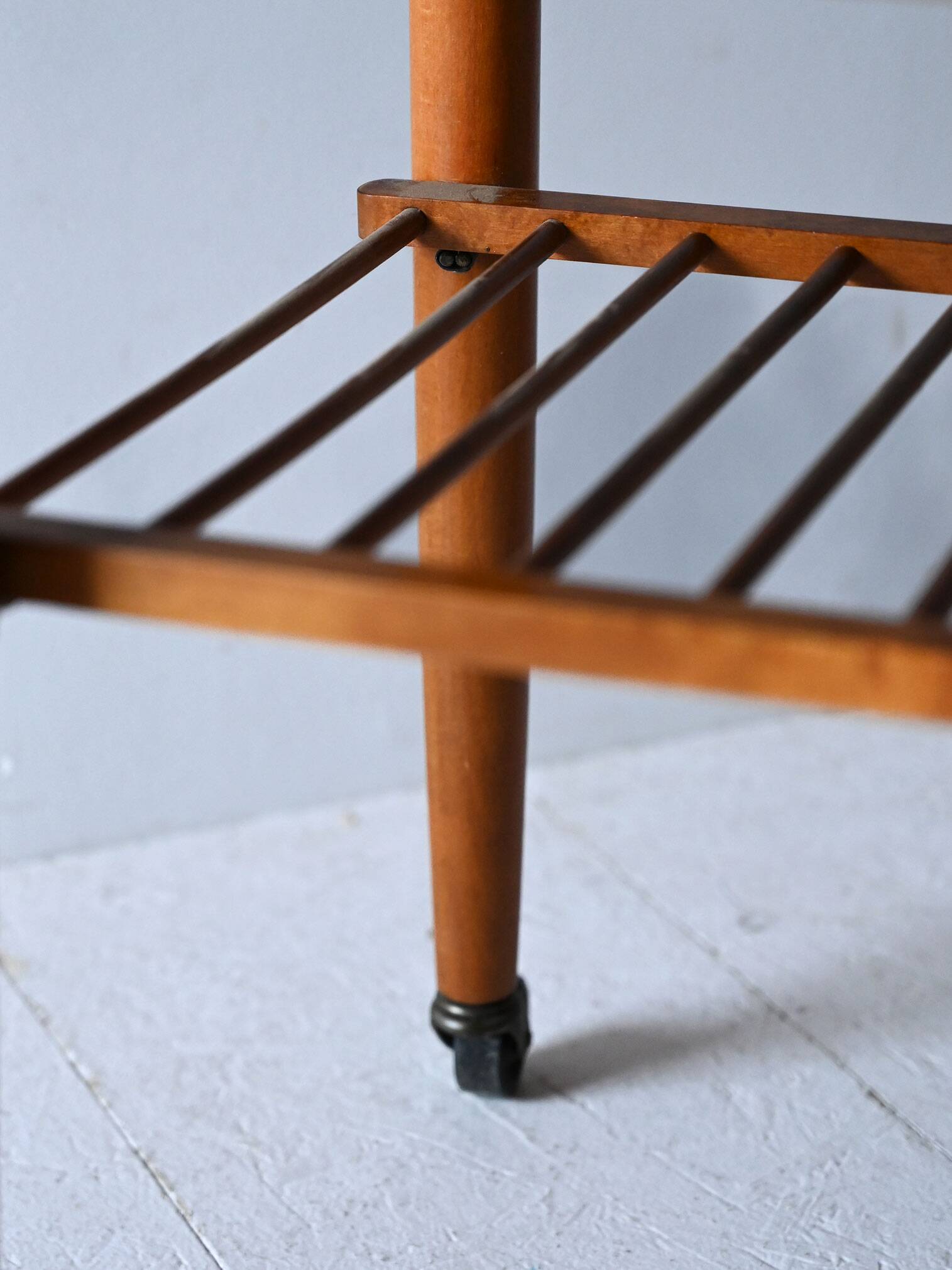 1950s coffee table on wheels