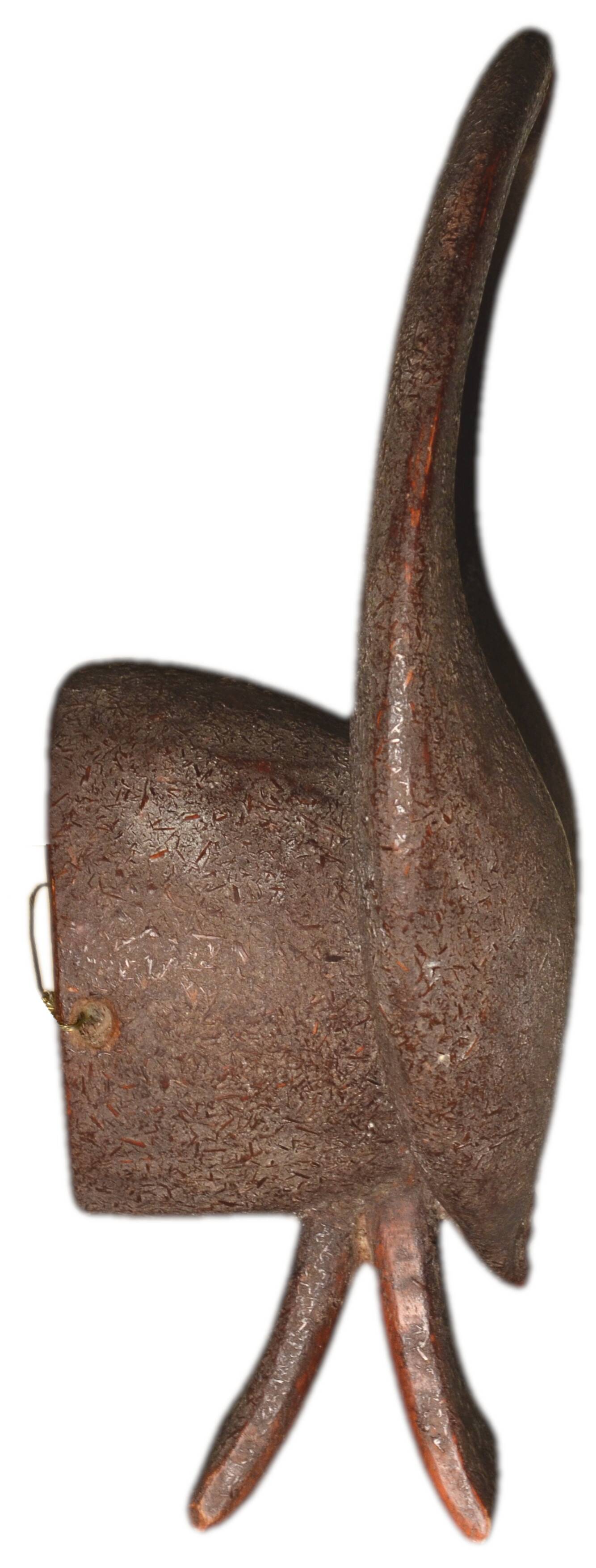 African wooden mask, symbolising a buffalo, Nigeria, 26x34cm