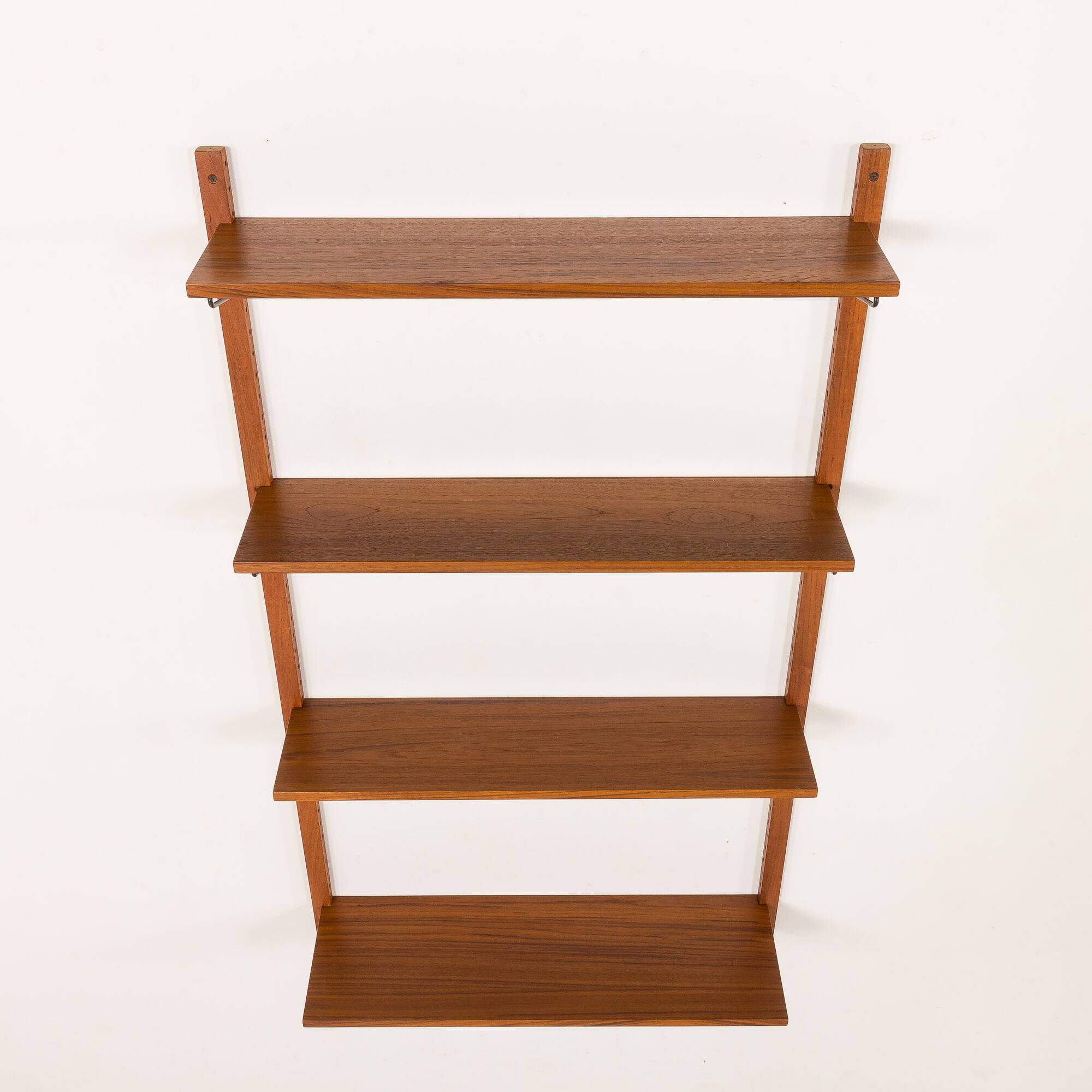 Étagères danoises en teck du milieu du siècle, lot de 4, années 1960
