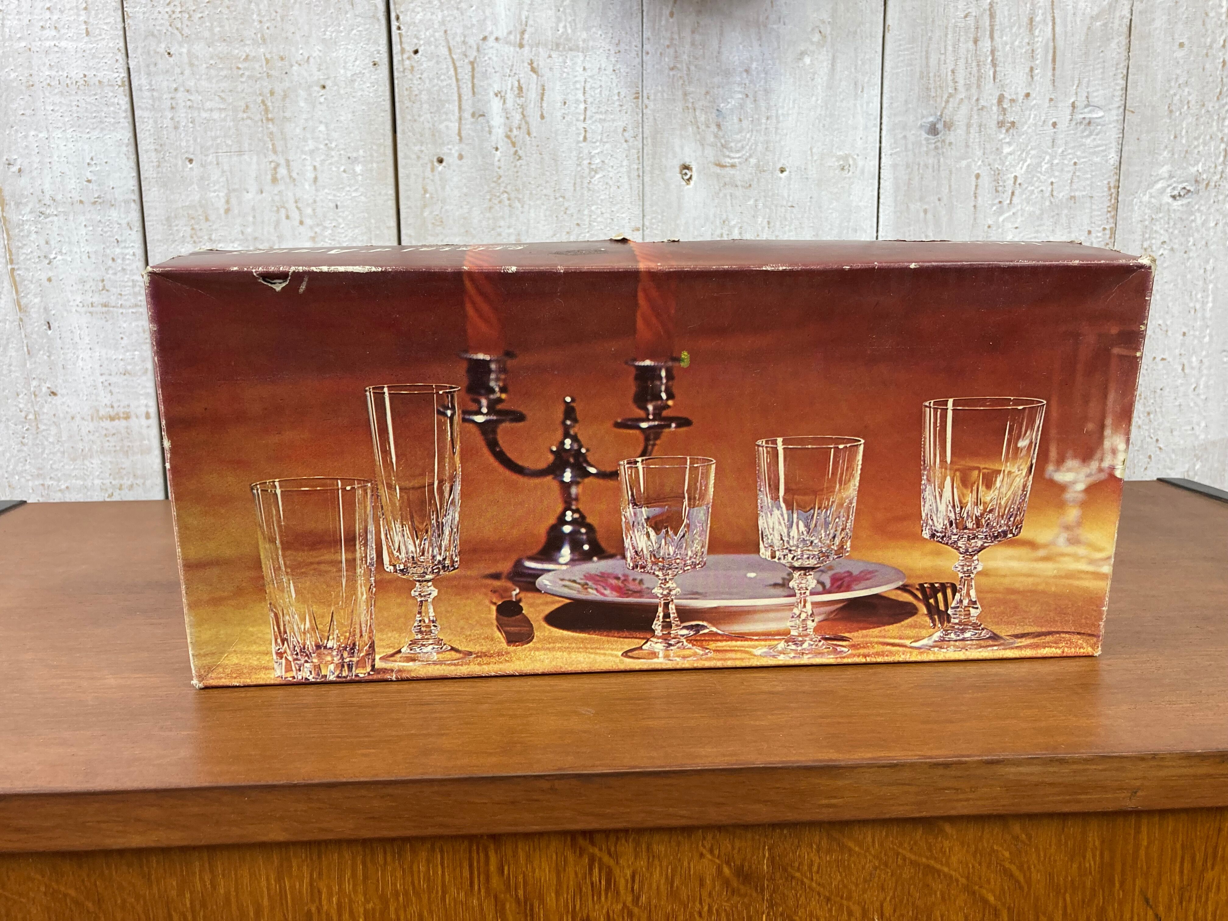 Crystal flutes of Arques