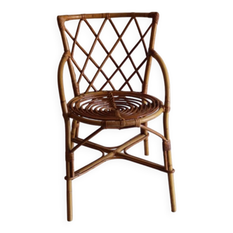 Vintage rattan chair – cross back and vintage spiral seat