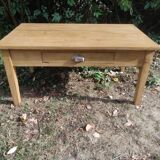 Table basse ancienne avec tiroir